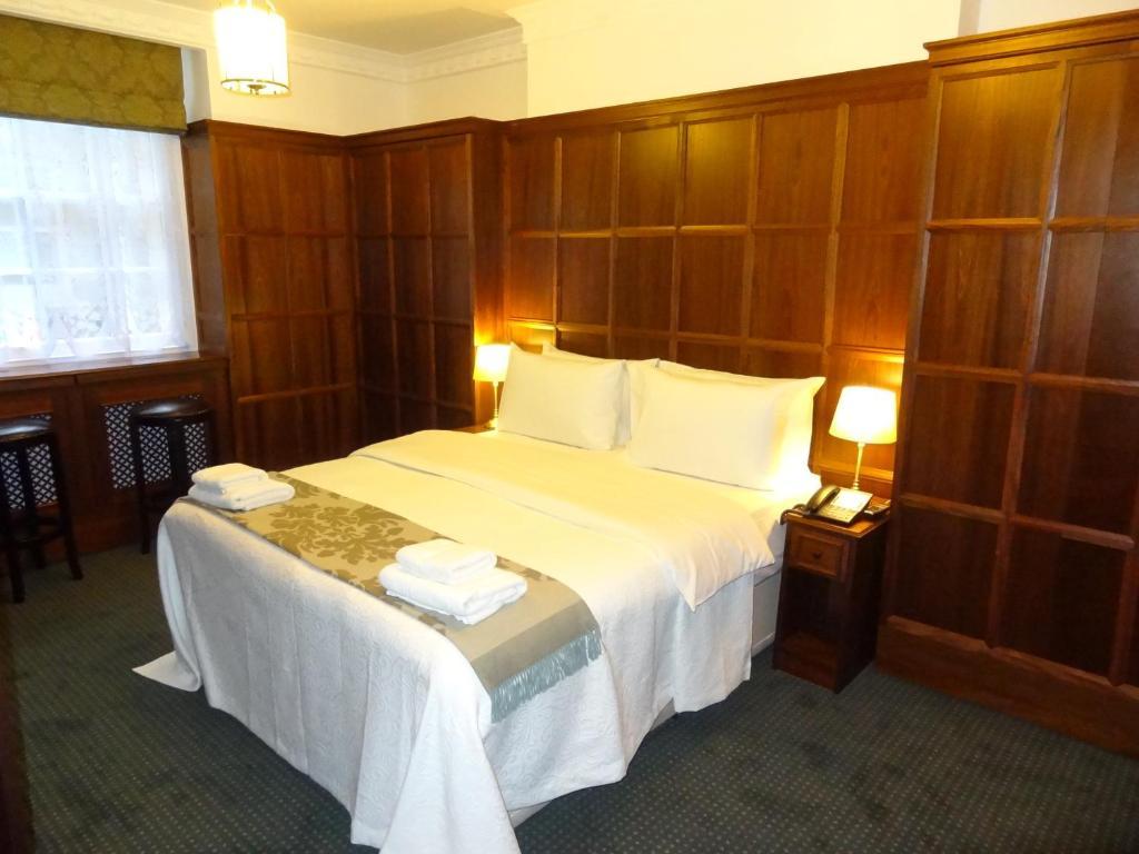 Regency House Hotel London Room photo